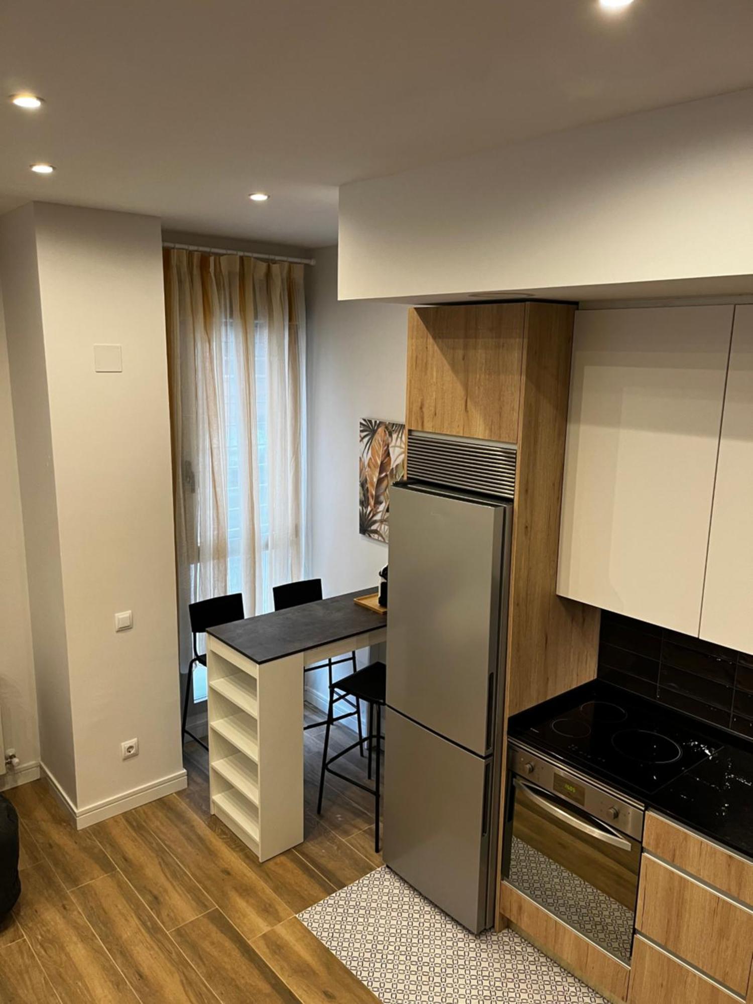 Exyca Mendez Alvaro Appartement Madrid Buitenkant foto
