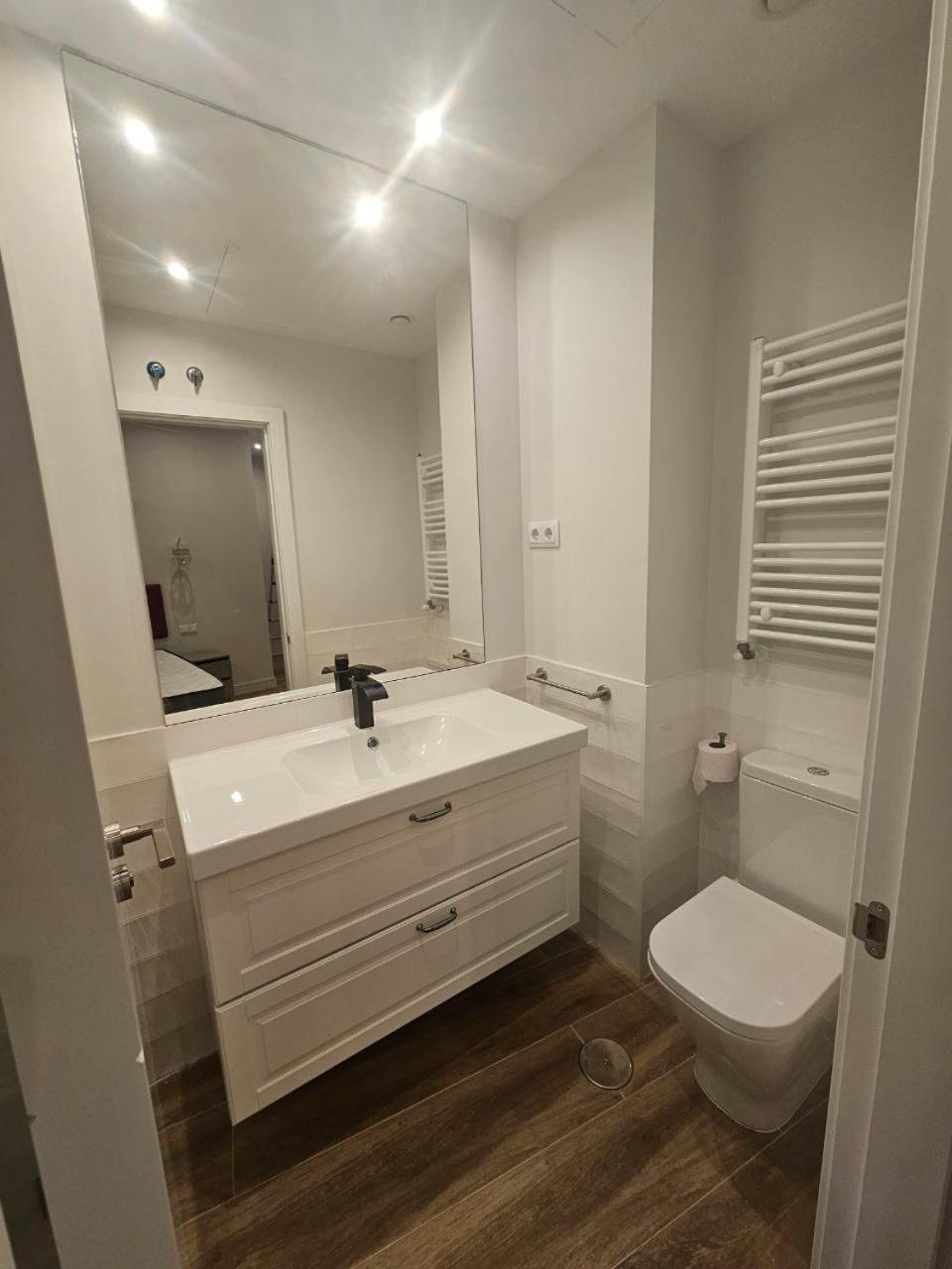 Exyca Mendez Alvaro Appartement Madrid Buitenkant foto